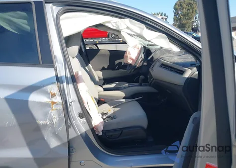 2021 Honda Hr-V 2Wd Ex from USA, damaged, VIN 3CZRU5H51MM710451